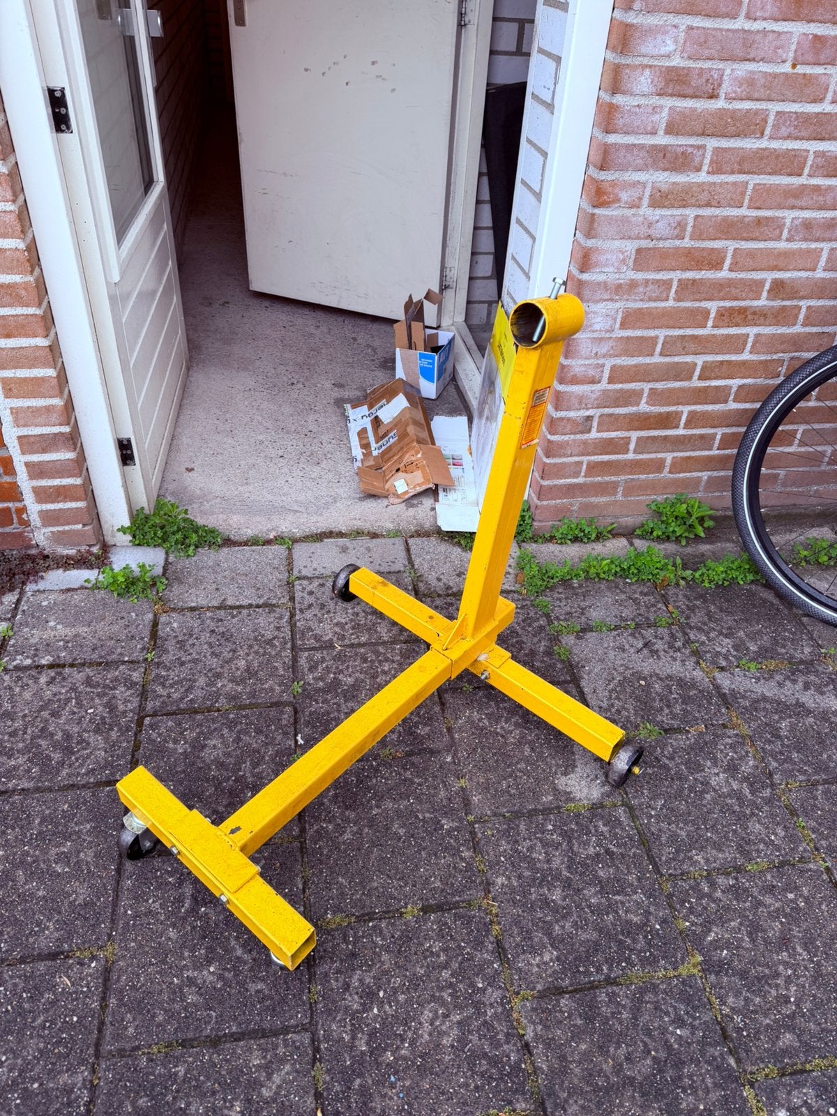 Motor monatgesteun, Ophalen, Gebruikt