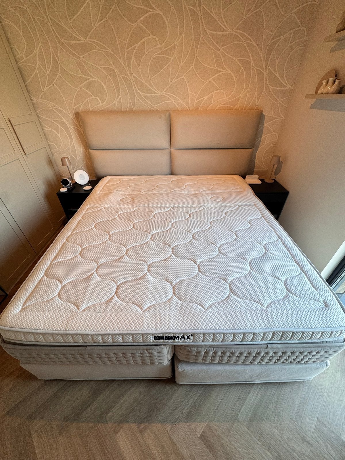 AEROMAX Breeze II Topper - Zo goed als nieuw, Huis en Inrichting, Ophalen, Wit, Tweepersoons, Zo goed als nieuw