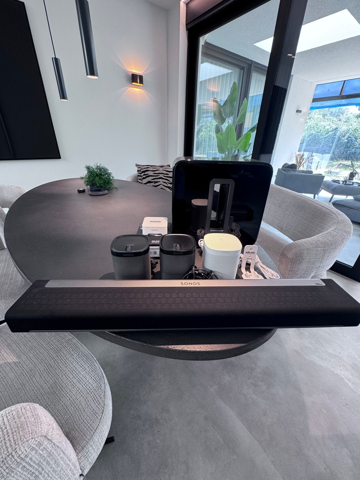 Compl. Sonos Surround Set: Playbar, Sub, Play 1 (2x), One SL