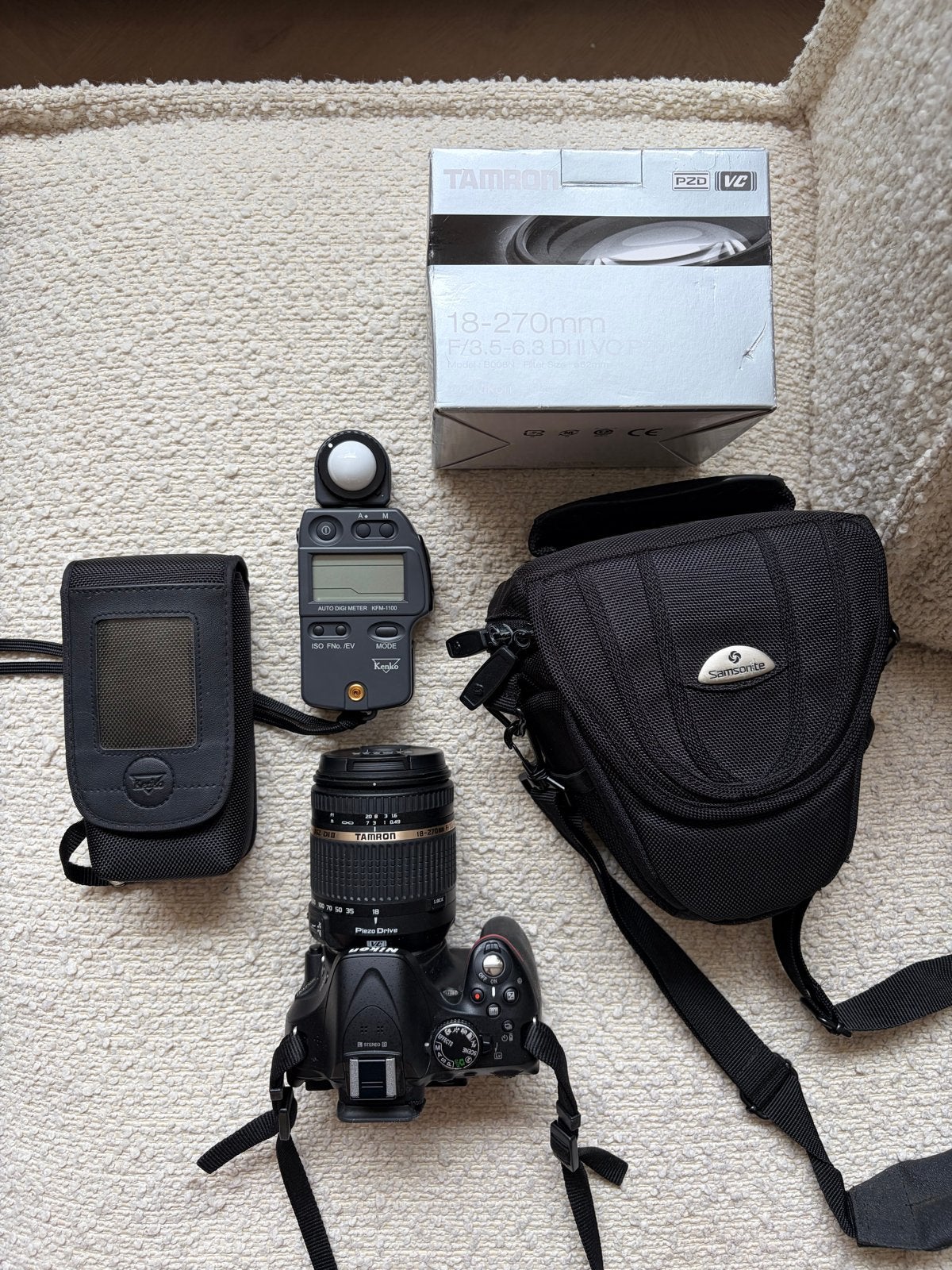 Nikon D5200 spiegelreflexcamera met Tamron lens en accessoir, Ophalen, Gebruikt, Spiegelreflex, Oplader