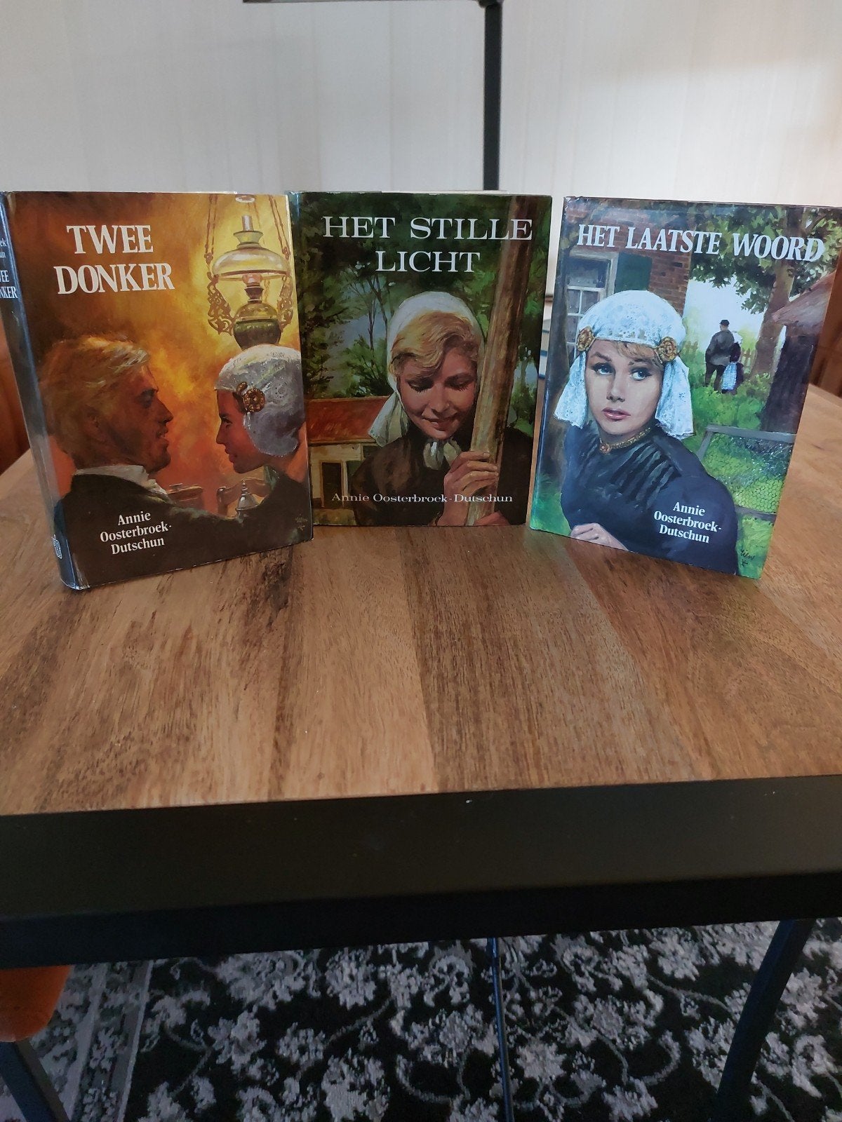 Annie Oosterbroek-Dutschun boeken (3 stuks), Boeken, Ophalen, Gelezen, Annie Oosterbroek-Dutschun, Nederland
