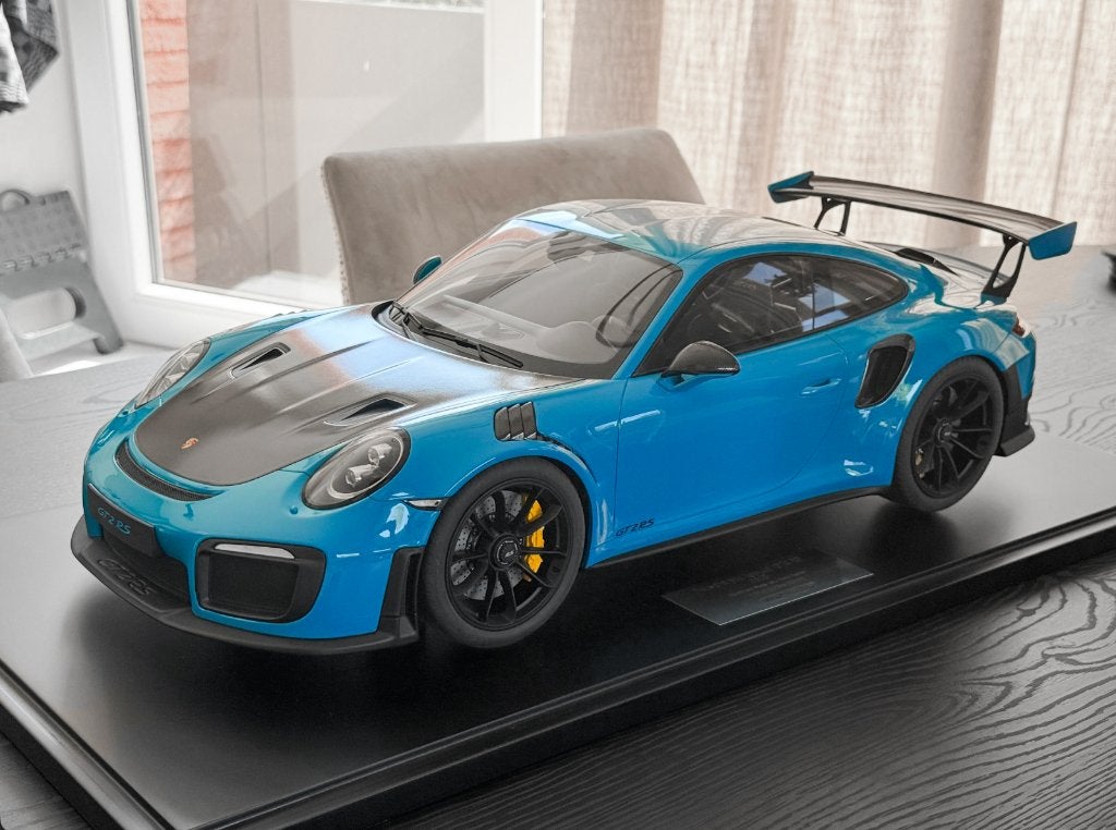 Porsche 911 GT2 RS type 991.2 2018 Miami Blue 1/8 Minichamps, Hobby en Vrije tijd, Modelauto's | 1:5 tot 1:12, Ophalen of Verzenden