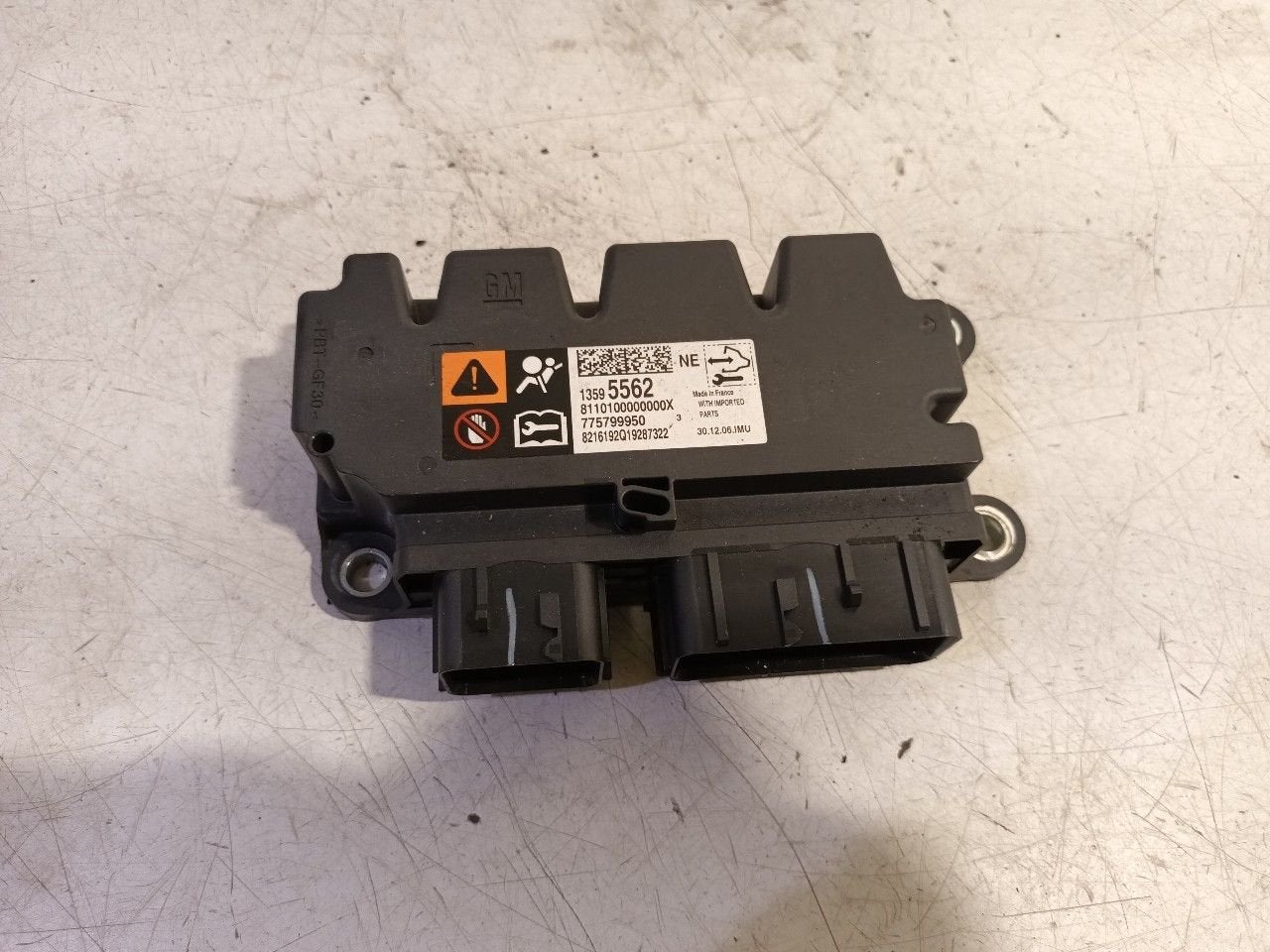 Airbag module Opel Astra, Onderdelen@venauto.nl, Van der Ven Autorecycling B.V., Gebruikt, Ettenseweg 76, 4706 PB Roosendaal, The Netherlands