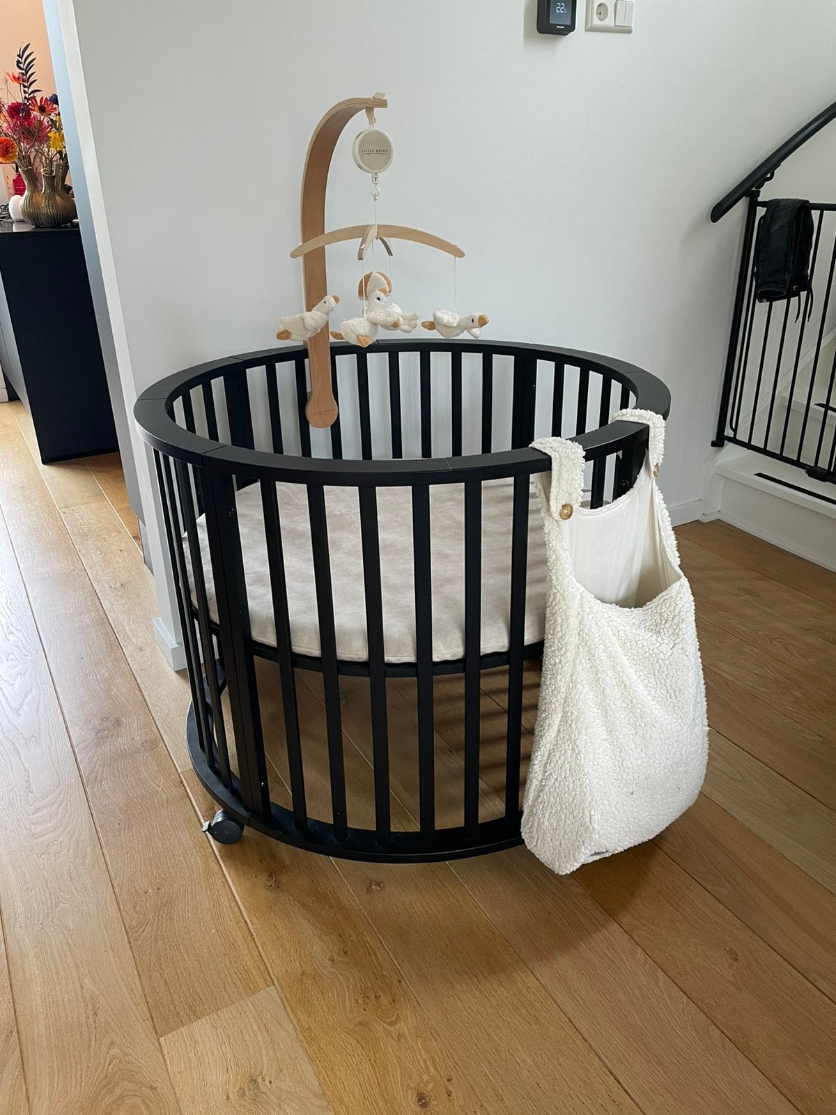 Ronde box met 3 hoezen, muziekmobiel en opbergzak, Kinderen en Baby's, Ophalen, Gebruikt, Rond