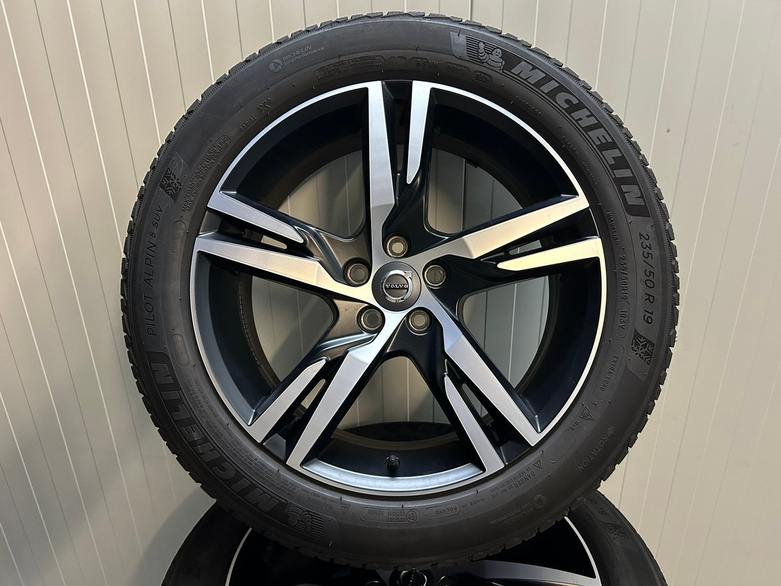 Originele Volvo XC40 19 inch 5x108 Michelin Winter 2021, Auto-onderdelen, Banden en Velgen, Gebruikt, Banden en Velgen, Winterbanden