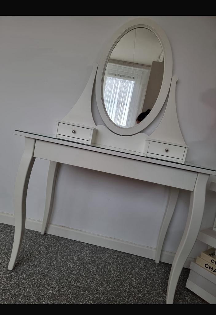Toilettafel ikea, Huis en Inrichting, Tafels | Kaptafels, Ophalen of Verzenden, Zo goed als nieuw, 50 tot 100 cm, Minder dan 100 cm