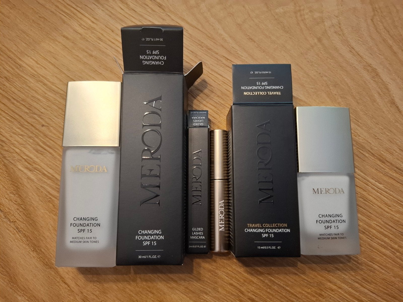 NIEUWE Meroda changing foundation (30 en 15ml) en mascara, Overige kleuren, Gehele gezicht, Nieuw, Ophalen of Verzenden