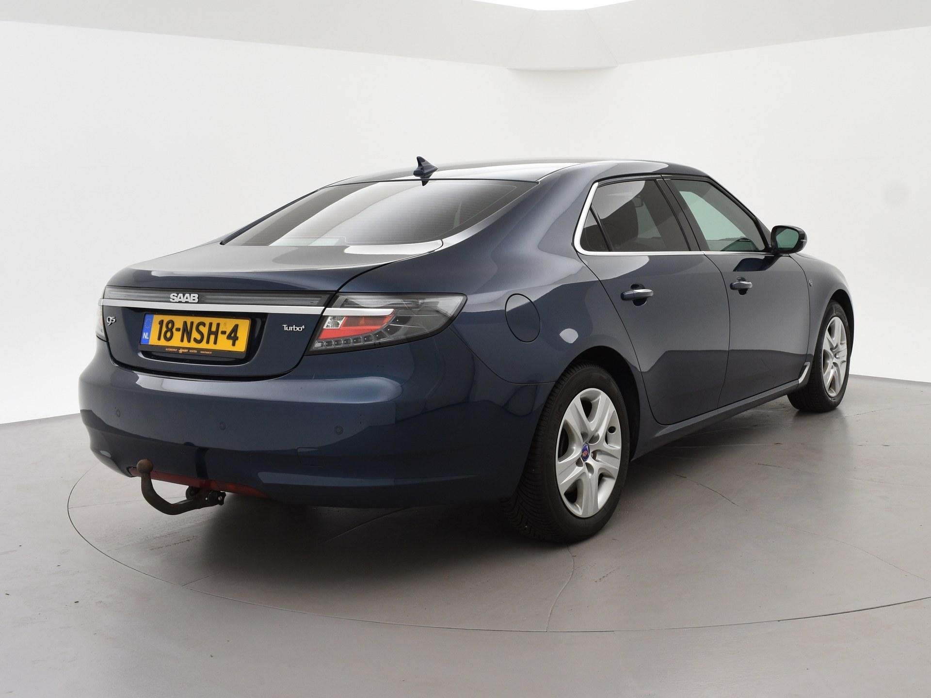 Saab 9-5 2.0T 220 PK ORIGINEEL NEDERLANDS + TREKHAAK | NAVIG, Auto's, Saab, Voorwielaandrijving, Euro 5, Stof, Zwart