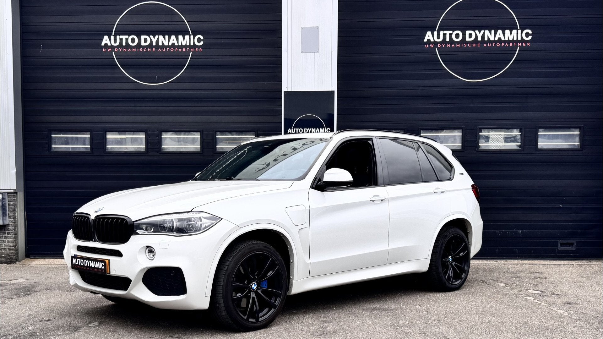 BMW X5 xDrive40e iPerformance High Executive M pakket Leer |, Gebruikt, 4 cilinders, Wit, 147 €/maand