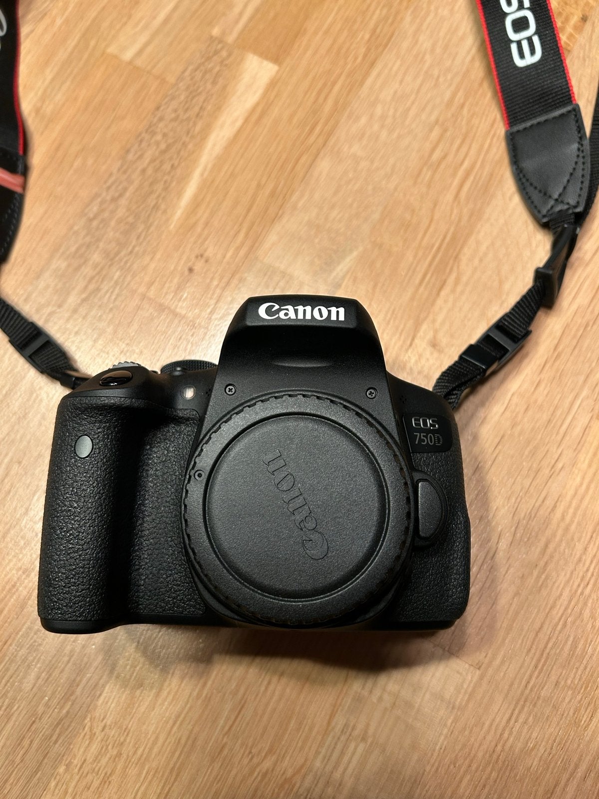 Canon EOS 750D met lenzen en toebehoren - Zo goed als nieuw, Audio, Tv en Foto, Fotocamera's Digitaal, Ingebouwde flitser, Spiegelreflex