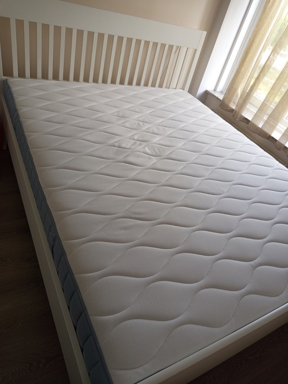 Complete bedset: IKEA IDANÄS bedframe,VÅGSTRANDA matras, Tweepersoons, Ophalen of Verzenden, Zo goed als nieuw, Matras
