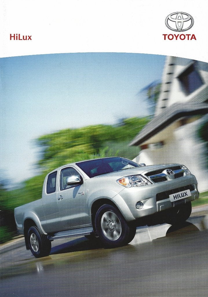 Brochure Toyota HiLux 2005, Ophalen of Verzenden, Gelezen, Toyota