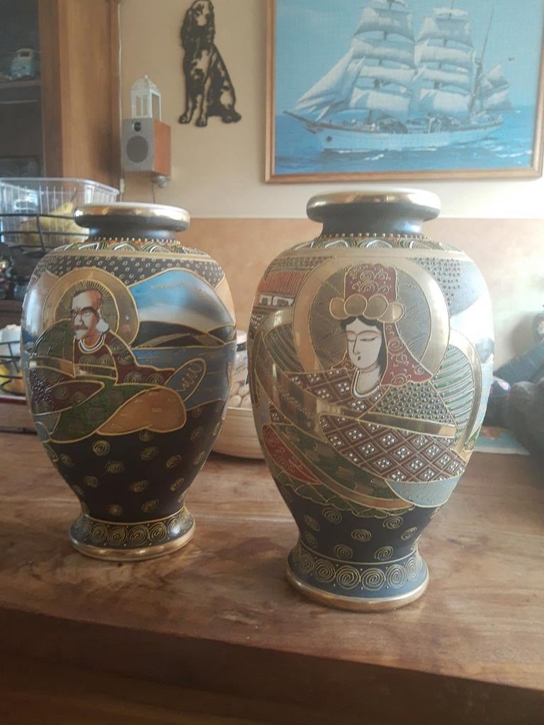 Set van 2 Chinese kastvazen, ca. 30 cm, perfecte staat, Ophalen of Verzenden
