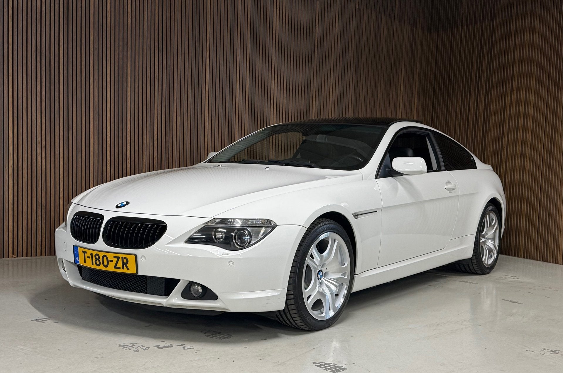 BMW 6-serie 650i - Youngtimer - Uniek -, Auto's, BMW, Automaat, Achterwielaandrijving, 4 stoelen, 4799 cc