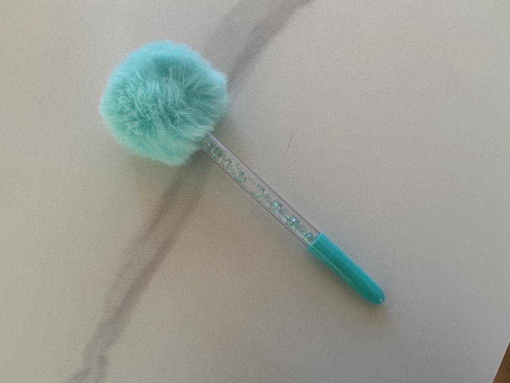 Super cute lichtblauwe pen!, Sieraden, Tassen en Uiterlijk, Oorbellen, Ophalen, Zo goed als nieuw, Blauw, Overige materialen