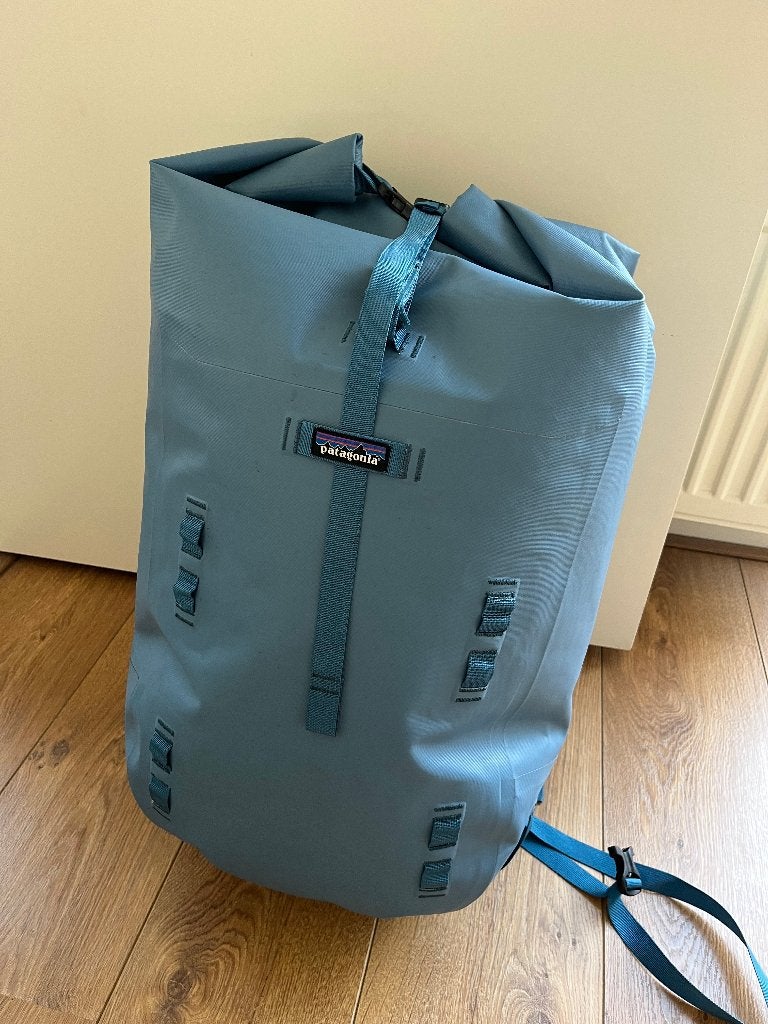 Patagonia Disperser Roll-Top Pack 40L - waterbestendig, 40 cm of meer, Gebruikt, Trekking, Ophalen