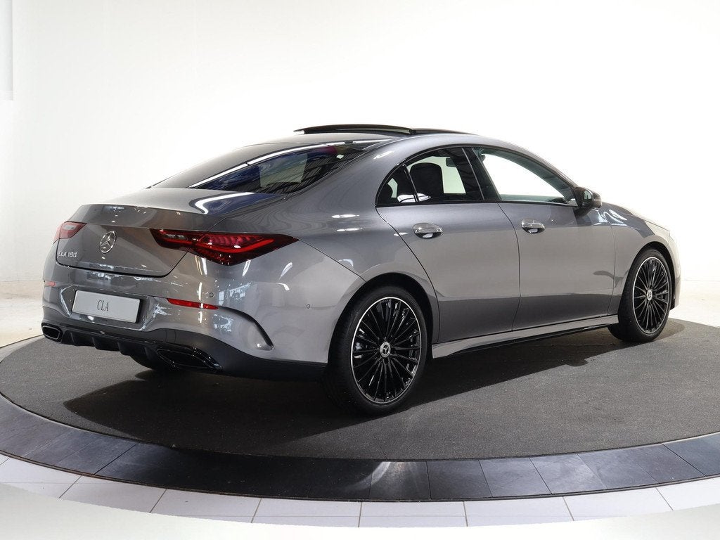 Mercedes-Benz CLA-klasse 180 Business Solution AMG | Night |, Auto's, CLA, 136 pk, 4 cilinders, Origineel Nederlands
