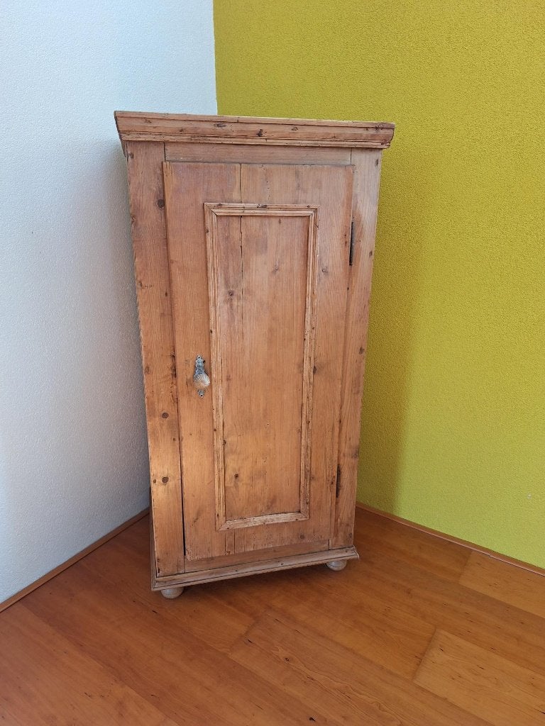 grenen eendeurskast, Huis en Inrichting, Ophalen, Gebruikt, 100 tot 150 cm, 50 tot 100 cm
