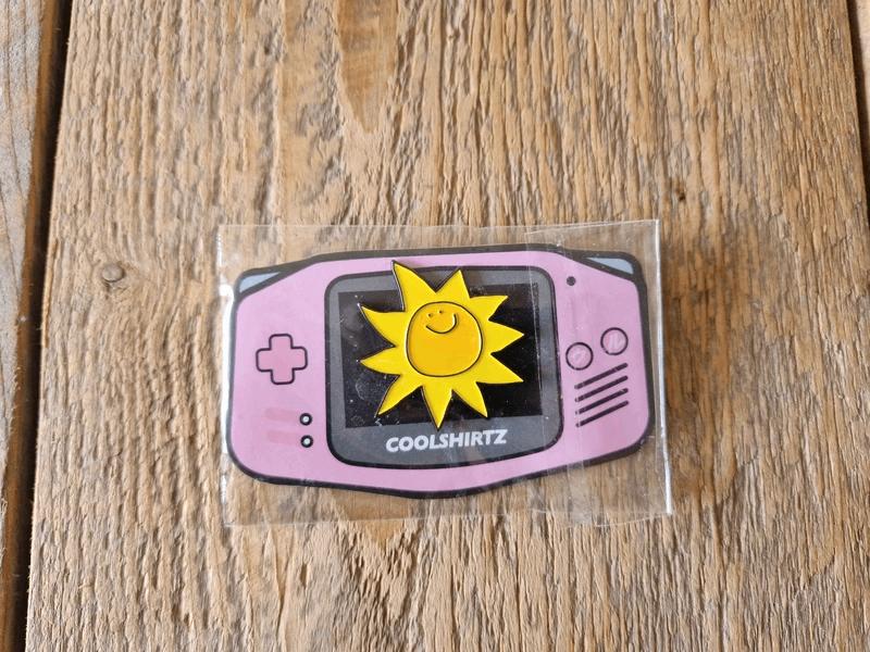 Cold ones The Pain Pin Cool Shirtz Enamel Pin Merchandise, Verzamelen, Speldjes, Pins en Buttons, Ophalen of Verzenden, Nieuw