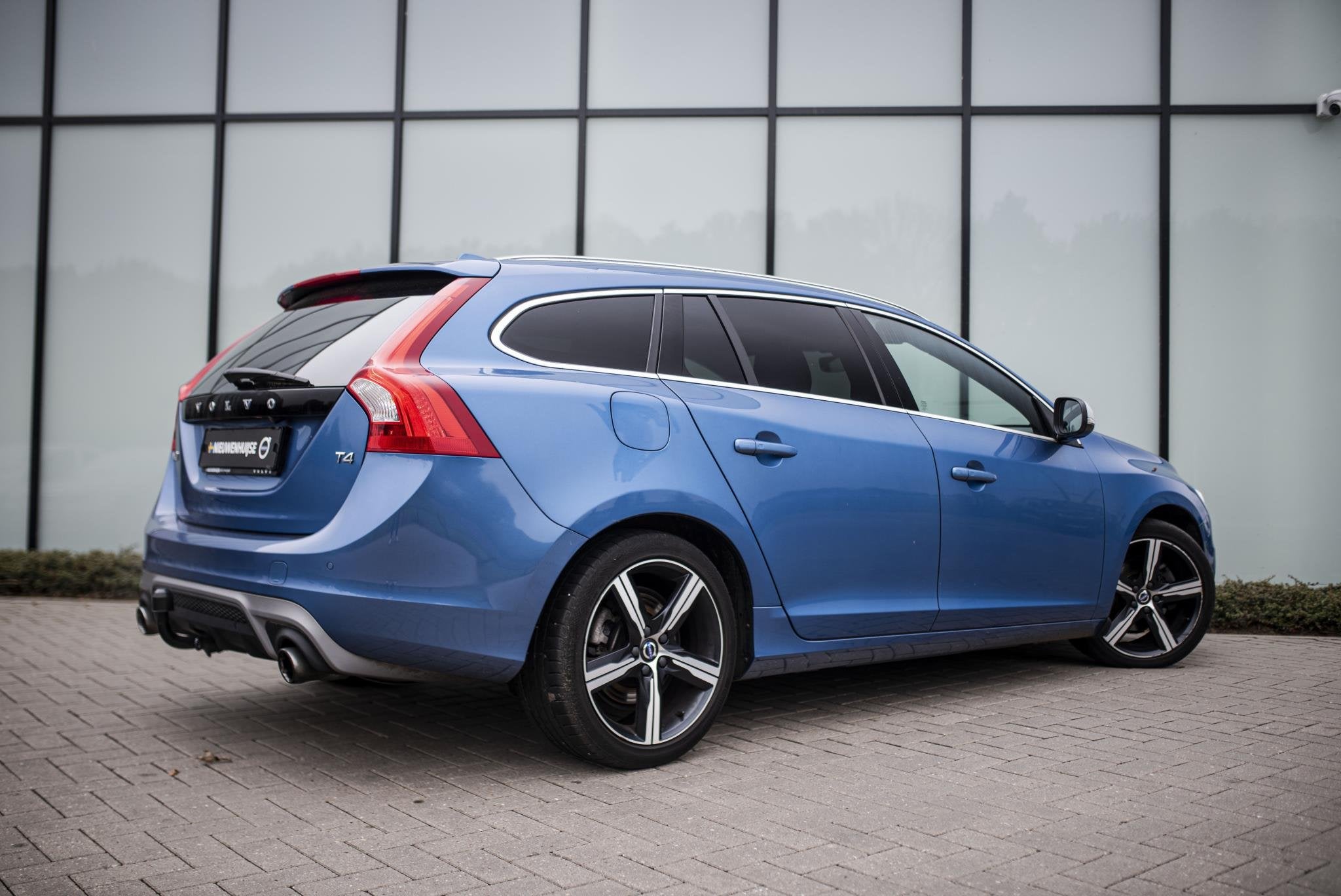 Volvo V60 2.0 T4 Business Sport | Trekhaak l Kantel/schuif d, 12 maanden, Gebruikt, Euro 6, Blauw