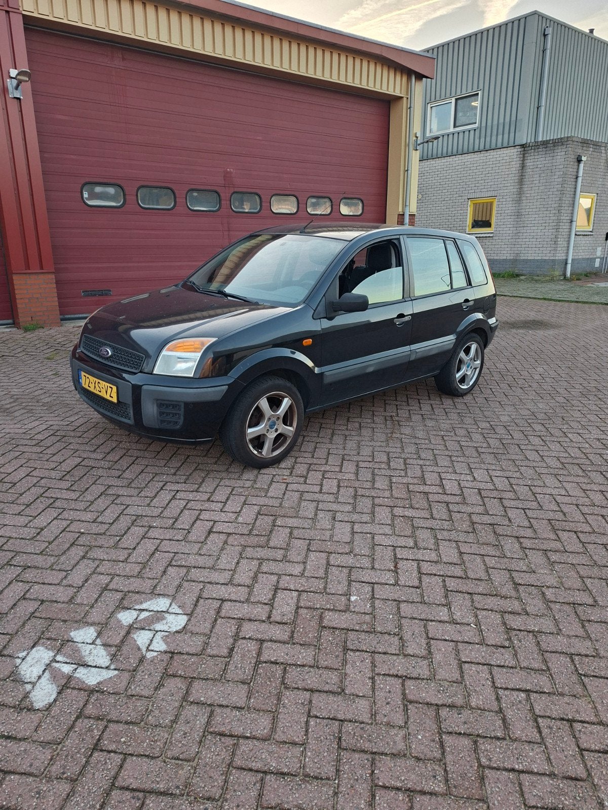 Ford Fusion 1.4 16V 2007 Zwart, Auto's, Voorwielaandrijving, 15 km/l, Origineel Nederlands, Particulier