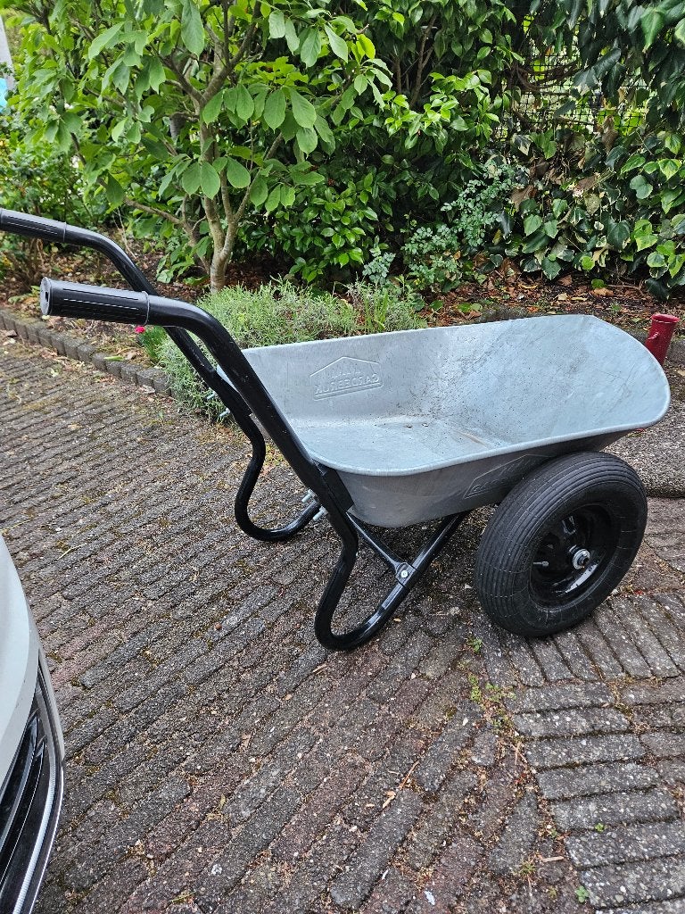 kruiwagen 2 wielen, Tuin en Terras, Kruiwagens, Ophalen, Zo goed als nieuw, Handmatig, Tweewielig