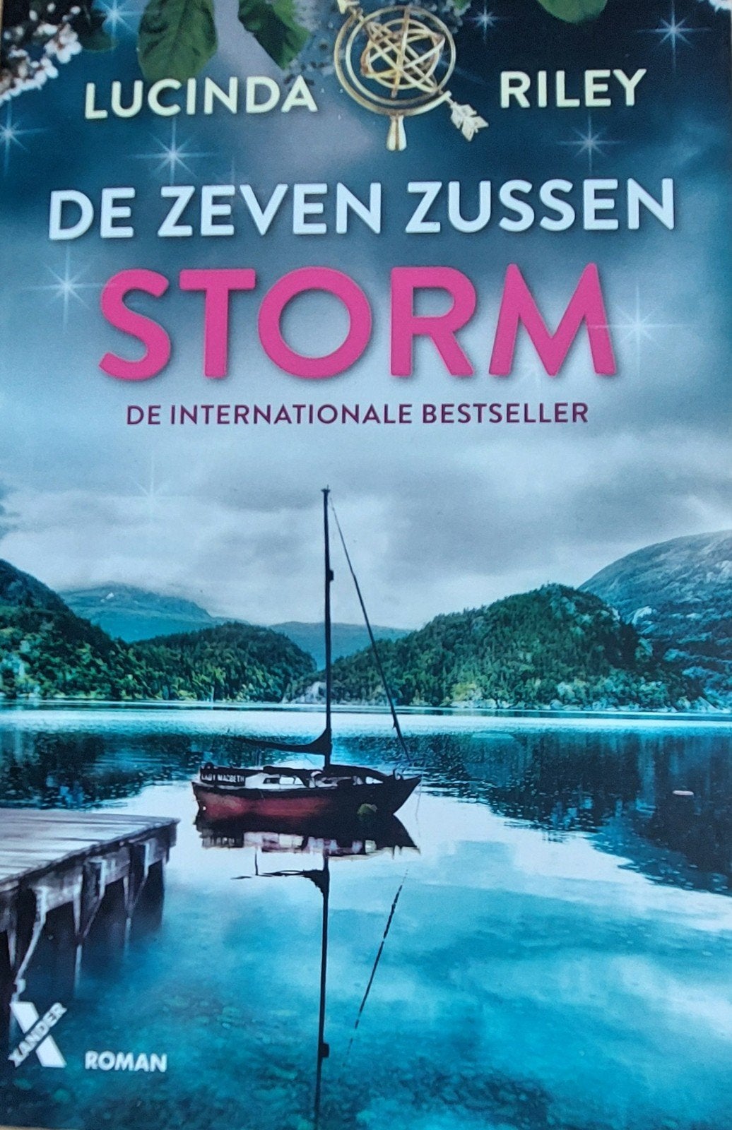 De Zeven Zussen complete serie - Lucinda Riley, Boeken, Ophalen of Verzenden, Gelezen