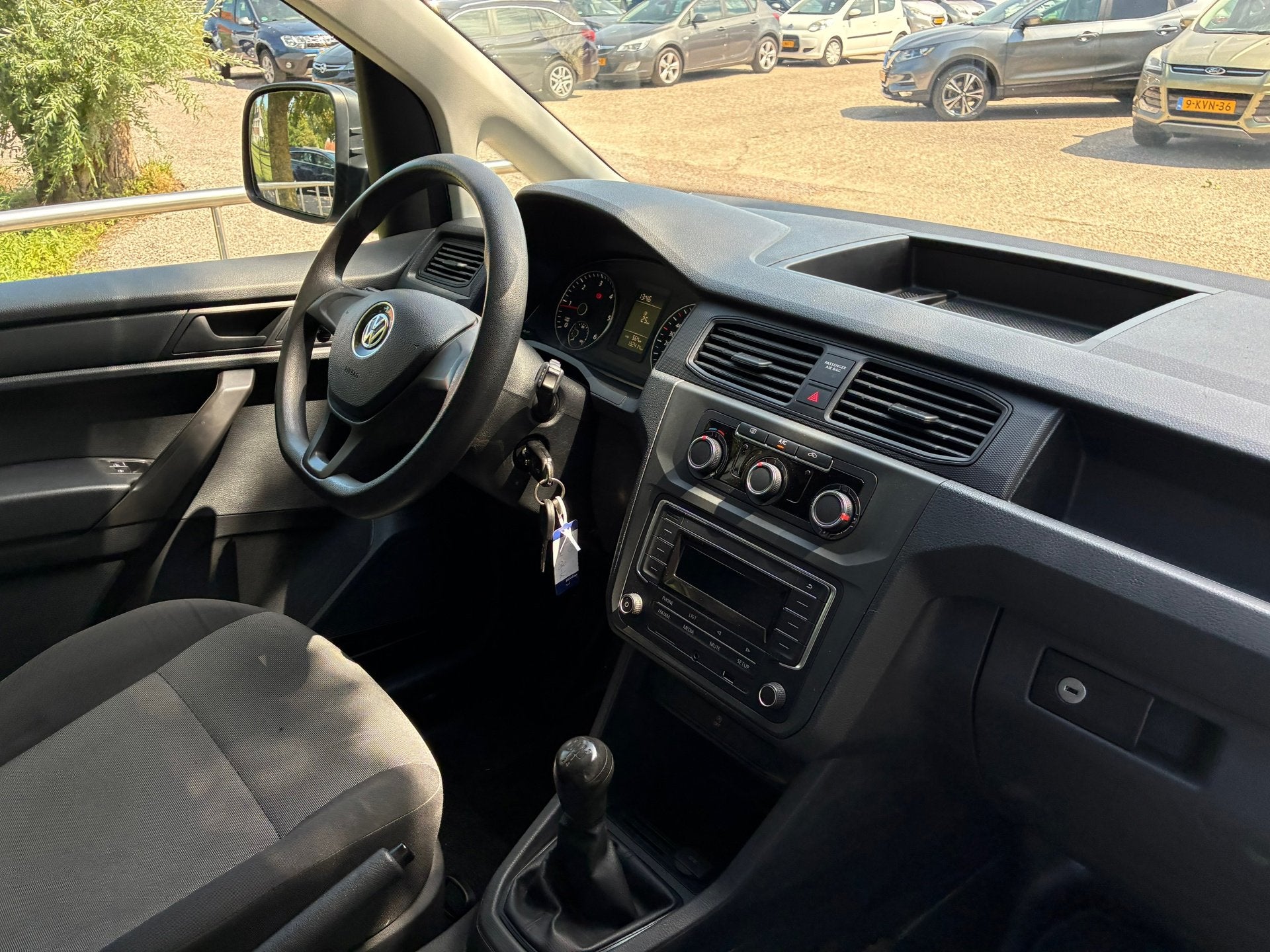 Volkswagen Caddy 2.0 TDI L1H1 BMT Trendline | Cruise + Airco, Gebruikt, 4 cilinders, Volkswagen, Wit