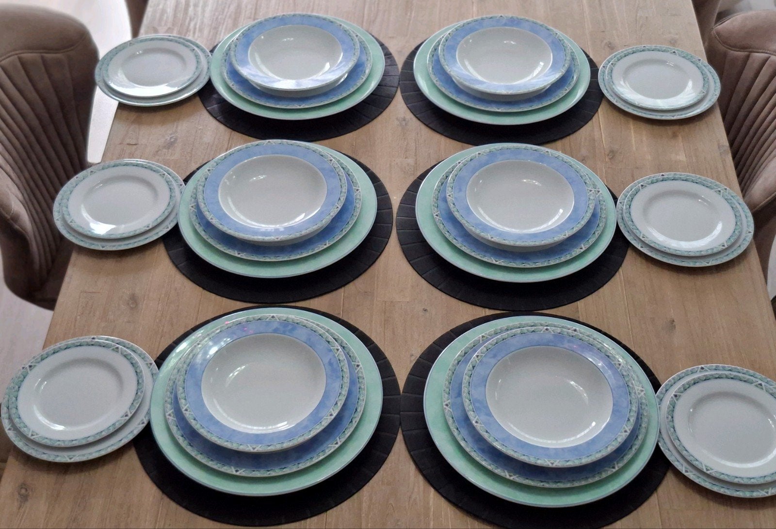 Prachtig 6 persoons ARZBERG SERVIES,  ALBERT HEIJN servies,, Ophalen, Arzberg, Zo goed als nieuw, Modern