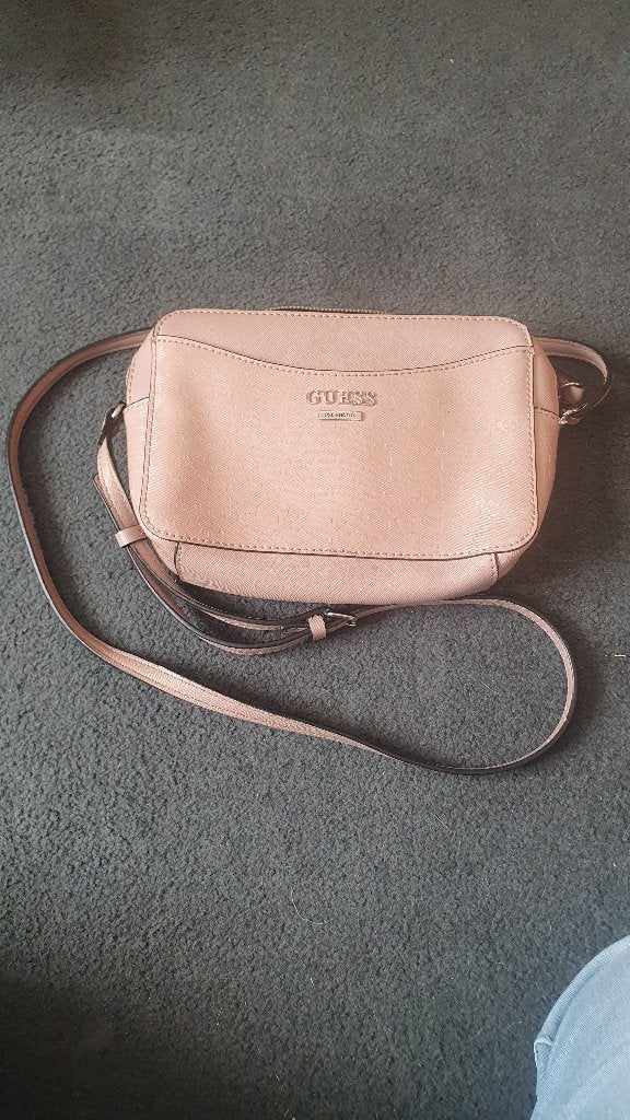 Guess tas, Ophalen of Verzenden, Gebruikt, Roze, Schoudertasje
