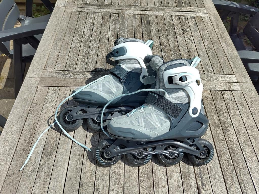 OXELO Skates - Maat 42 - Zo goed als nieuw, Zo goed als nieuw, Inline skates 4 wielen, Ophalen, Overige merken