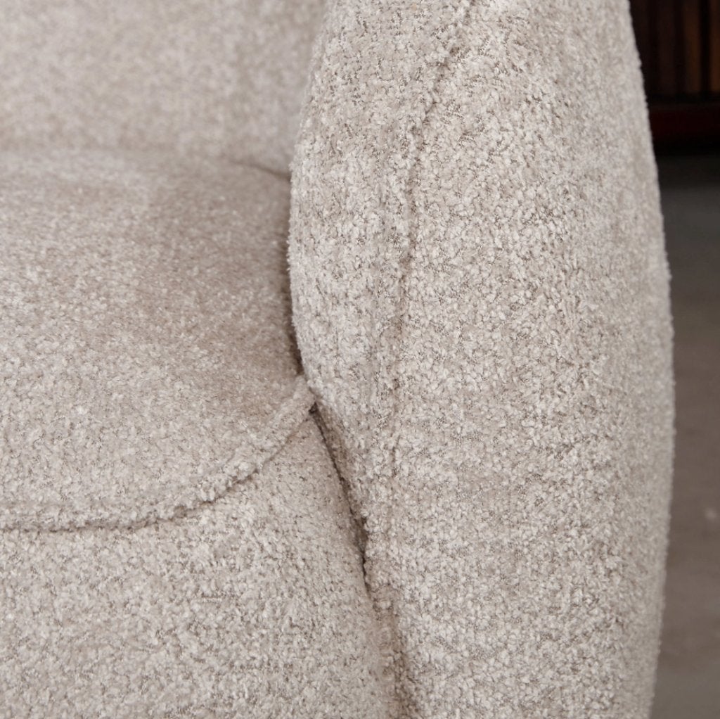 by fonQ Chubby Hoekbank Links Bouclé Greige | Van €1199, nu, Byfonq, Byfonq, Nieuw, 75 tot 100 cm