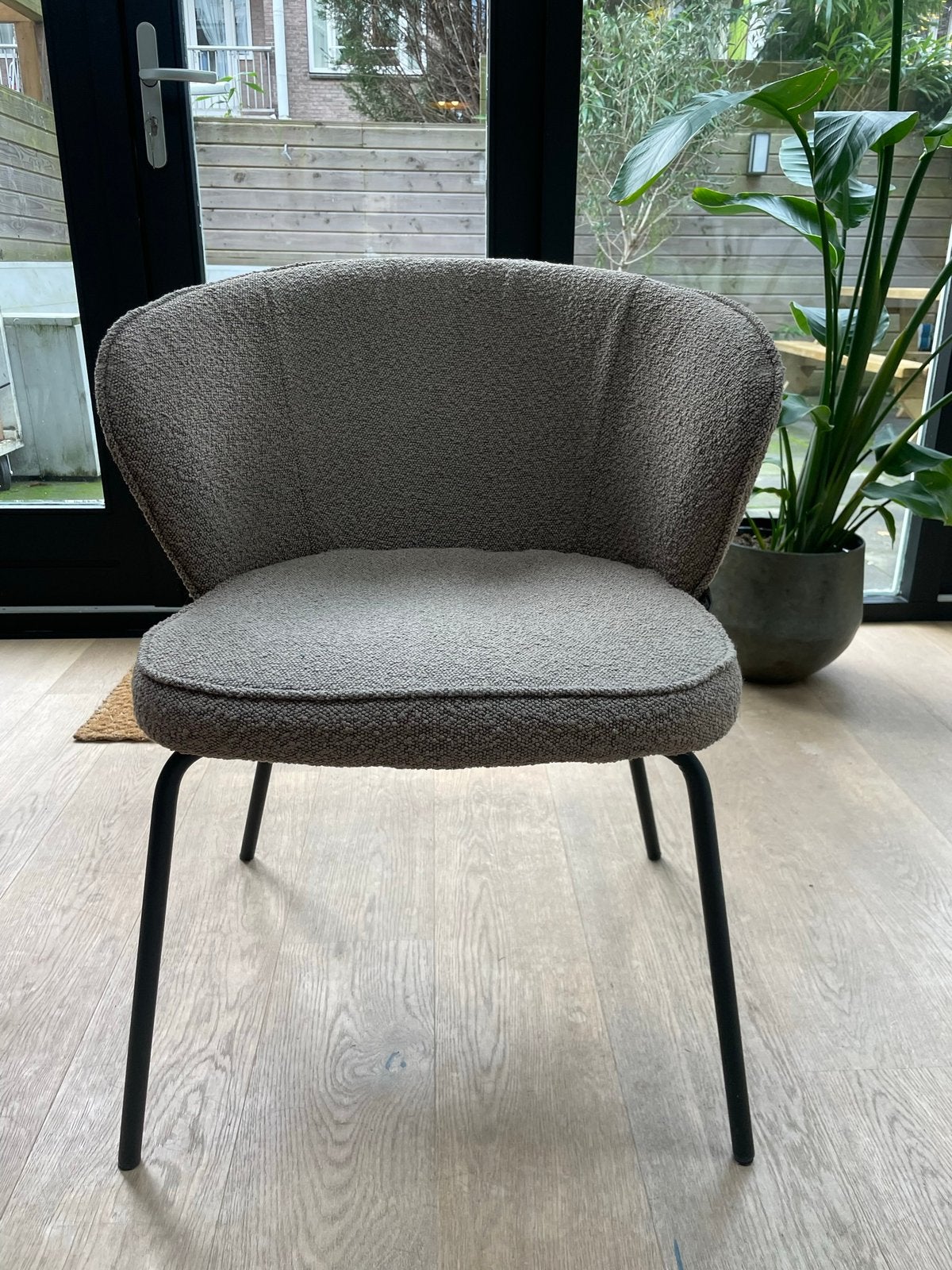 Eetkamer stoelen mokka bouche, Ophalen, Bruin, Zo goed als nieuw, Vier