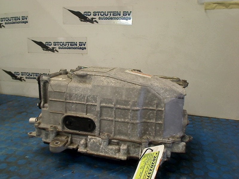 Inverter Toyota Yaris III (P13) (2015-04/2020-09) G920052031, Gebruikt, Kundenbetreuung@toyota.de, Toyota-Allee 2, Köln 50858, , Duitsland