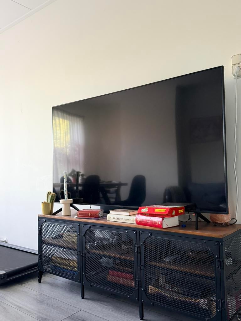 Samsung 65 inch TV, Ophalen of Verzenden, Zo goed als nieuw, 25 tot 50 cm, Minder dan 100 cm