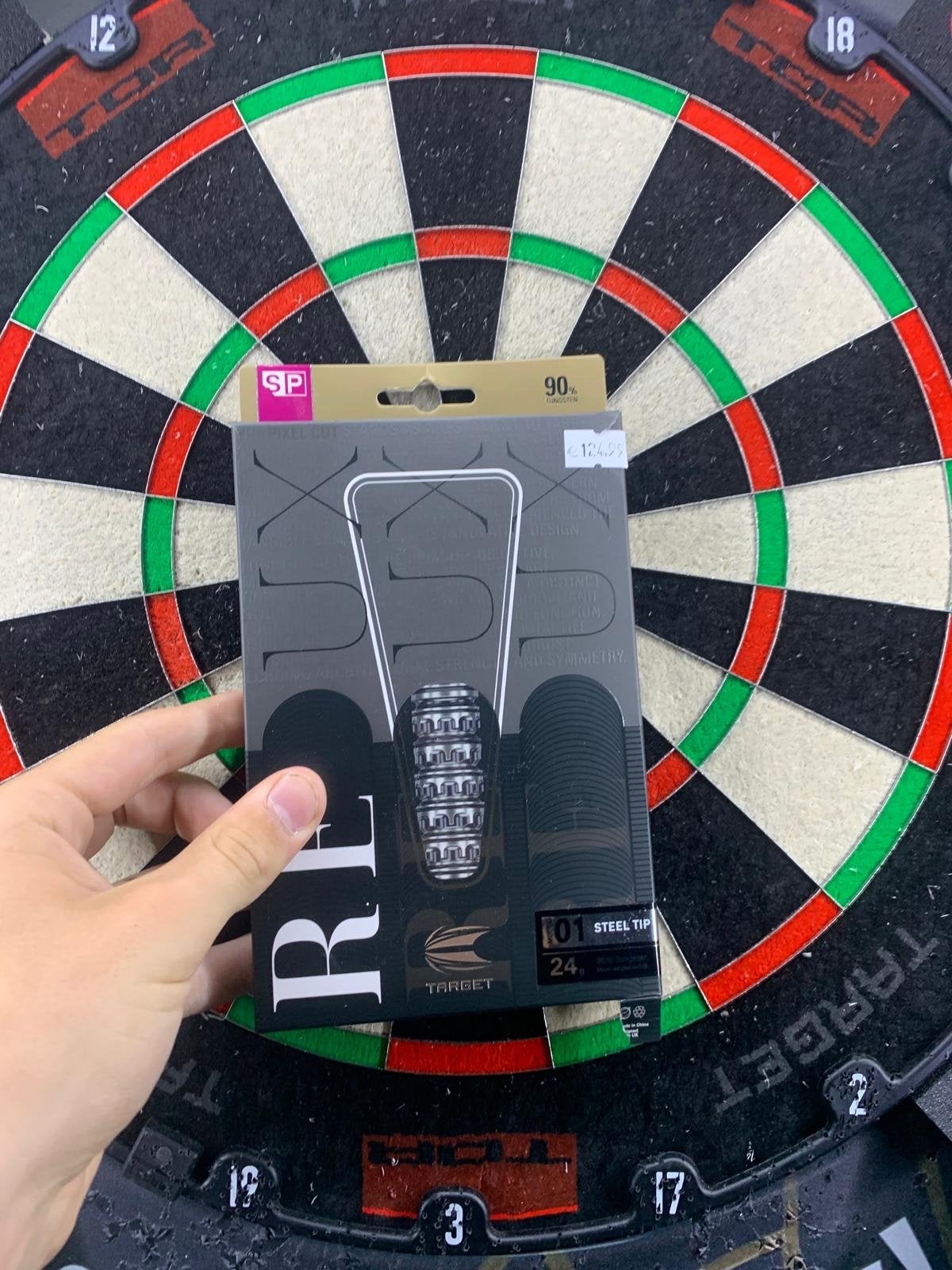 Target Redux 01 - 24 gram - 90% tungsten darts, Sport en Fitness, Darts, Ophalen of Verzenden, Zo goed als nieuw, Pijlen