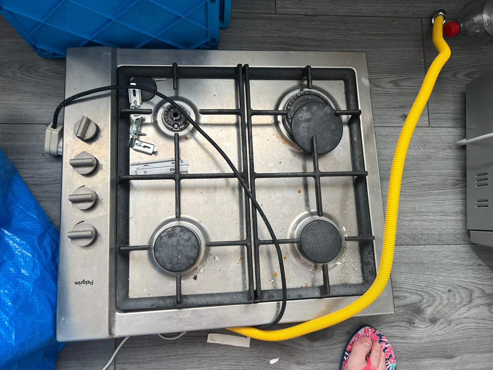 gasfornuis, Witgoed en Apparatuur, Kookplaten, Ophalen, 4 kookzones, Zo goed als nieuw, Gas