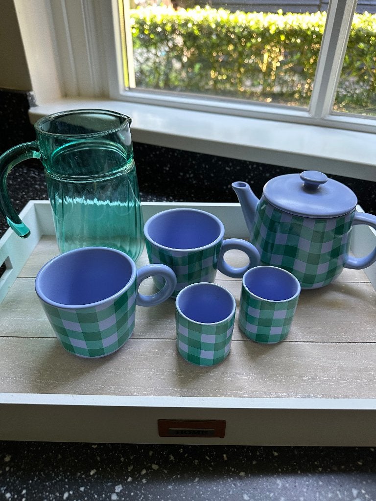 Theepot met  2 mokken en 2 espresso mokjes, Huis en Inrichting, Gebruikt, Ophalen of Verzenden, Overige stijlen, Kop(pen) en/of Schotel(s)
