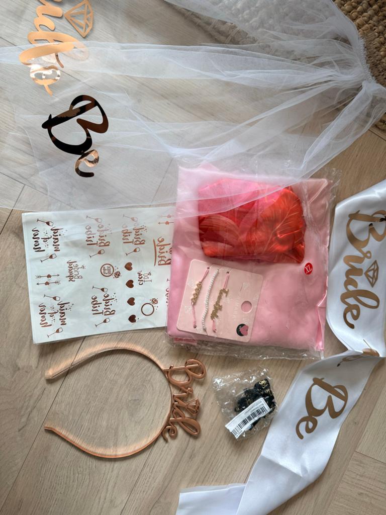 Bride to Be Accessoires Set - Vrijgezellenfeest, Ophalen of Verzenden, Zo goed als nieuw, Hanger