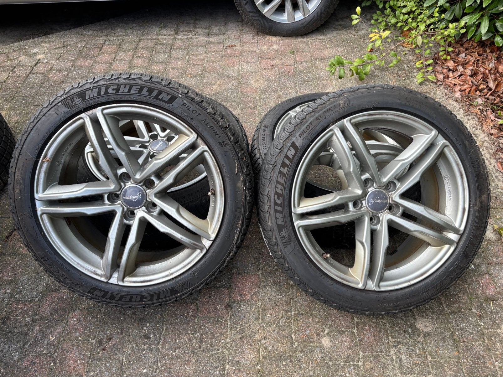 Velgen met Michelin winterbanden VW | Skoda | Seat 18’ 5x112, Auto-onderdelen, Ophalen, 18 inch, Gebruikt, Banden en Velgen