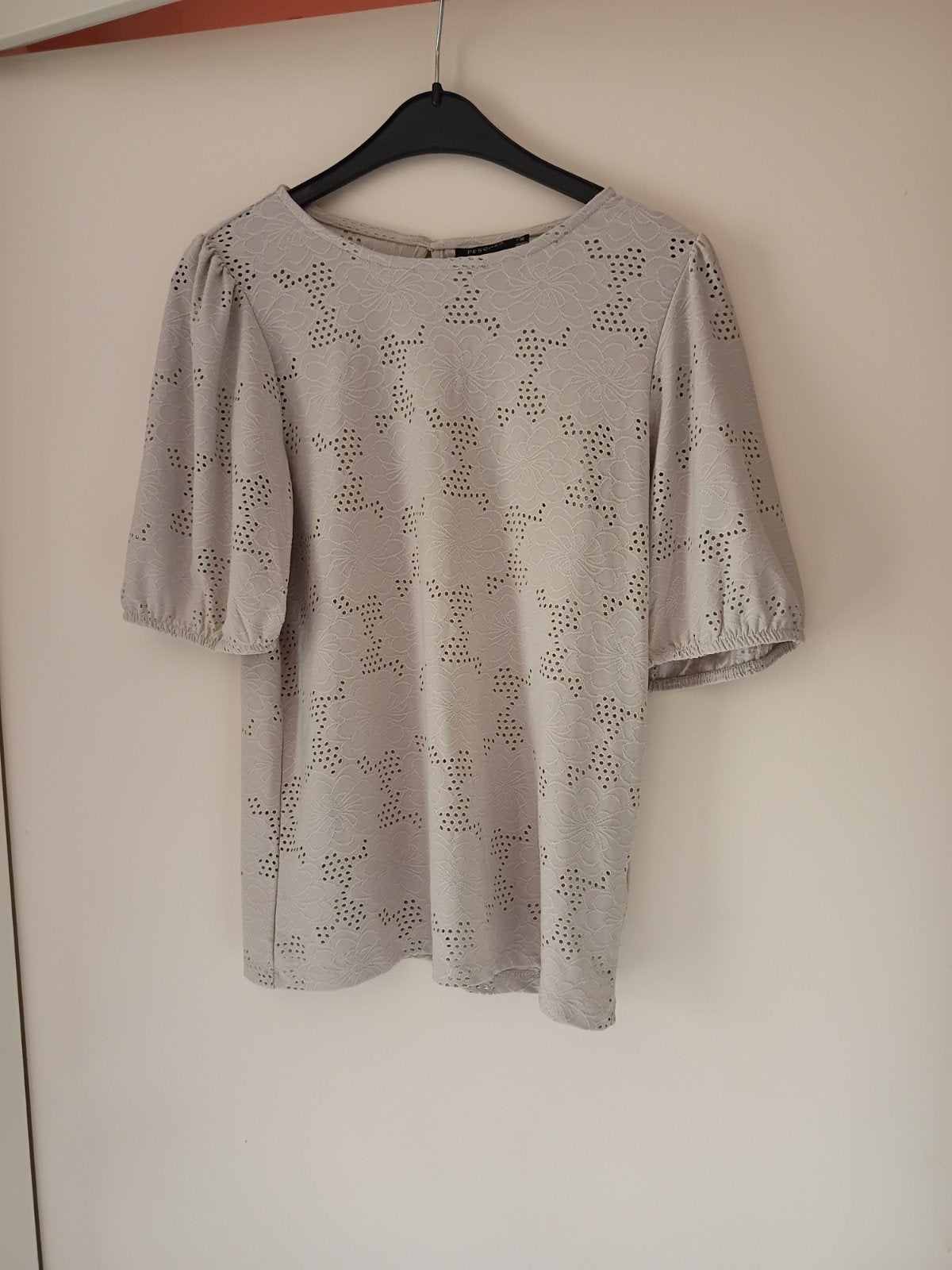 Pescara blouse met korte mouwen en opengewerkt patroon, Pescara, Ophalen of Verzenden, Zo goed als nieuw, Korte mouw