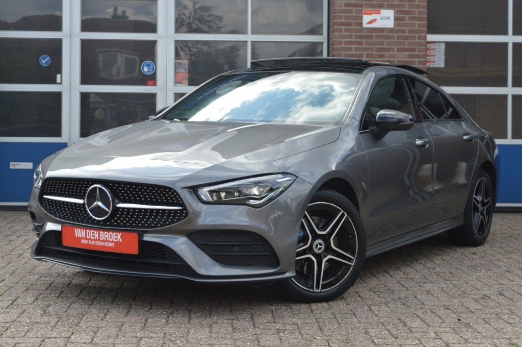 Mercedes-Benz CLA-Klasse 250 e AMG | HYBRID - PANODAK - CAME, Gebruikt, Euro 6, 4 cilinders, 16 kWh