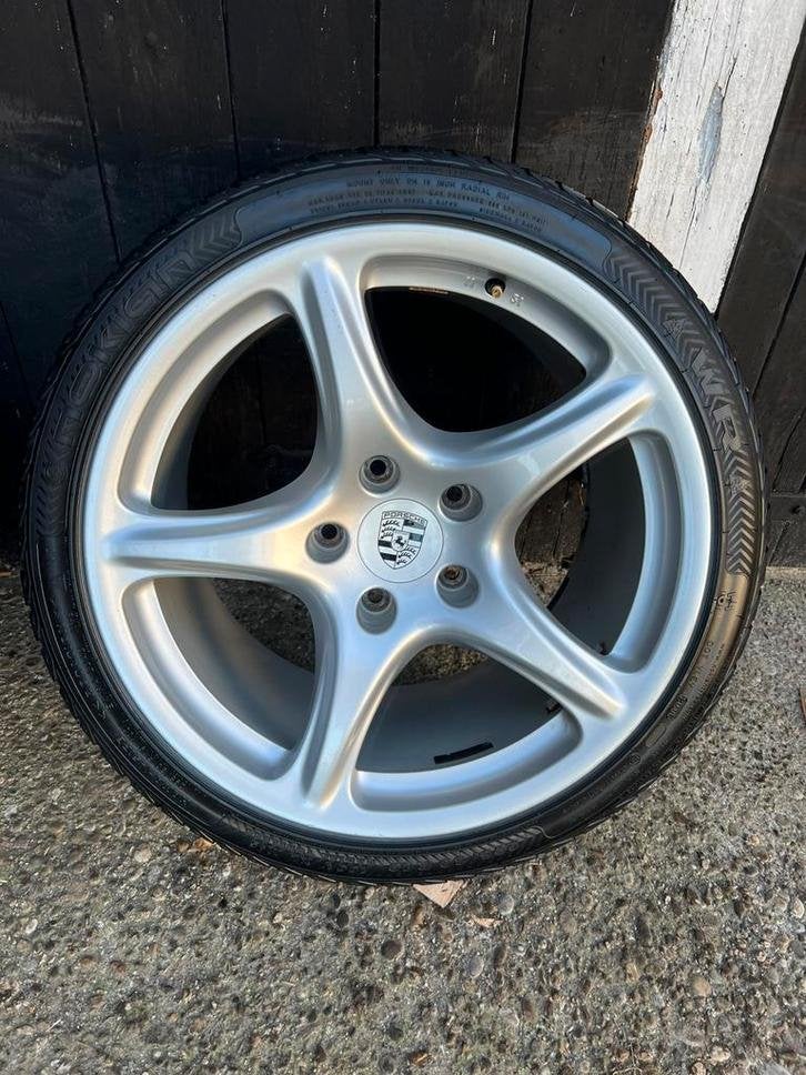 Originele Porsche 911 997 velgen 19? breedset Carrera winter, Auto-onderdelen, Banden en Velgen, Gebruikt, 295 mm, Banden en Velgen