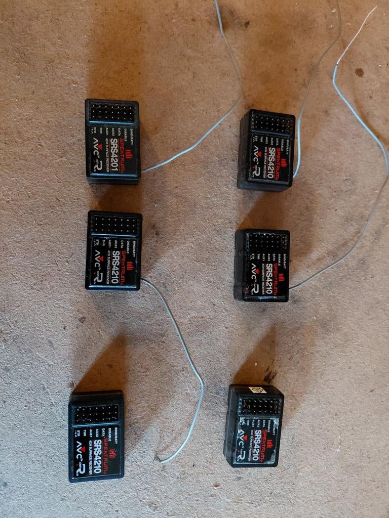 6 stuks spektrum ontvangers., Hobby en Vrije tijd, Modelauto's | 1:5 tot 1:12, Gebruikt, Auto, Ophalen of Verzenden