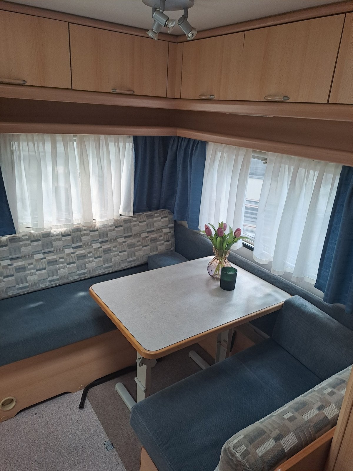 Knaus caravan 8306 net bovag gekeurd!!, Caravans en Kamperen, Caravans, Rondzit, Koelkast, Particulier, Knaus