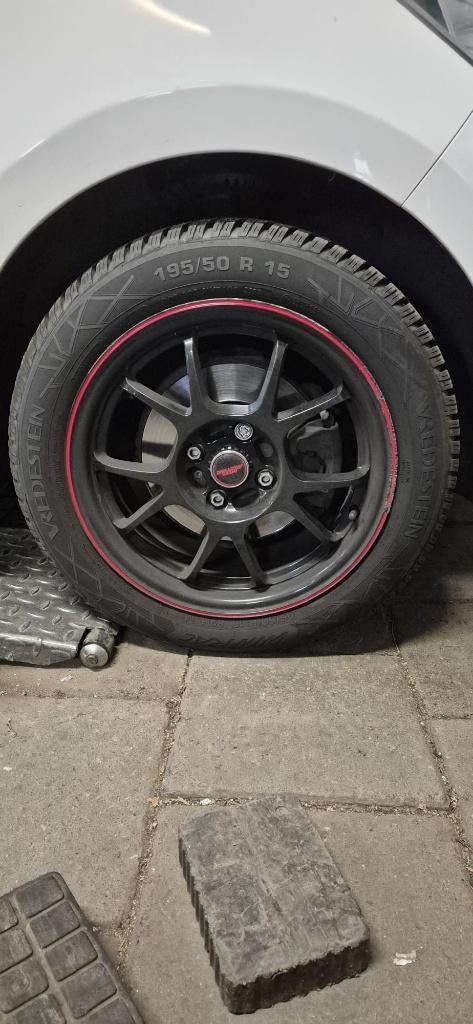 4 winterbanden 15 inch met velg, Auto-onderdelen, Banden en Velgen, Ophalen, Gebruikt, 15 inch, Banden en Velgen