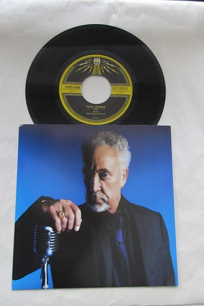 Tom Jones, Evil 2012  Blues Rock  Third Man Records 106, Cd's en Dvd's, 7 inch, Ophalen of Verzenden, Beschermende buitenhoes