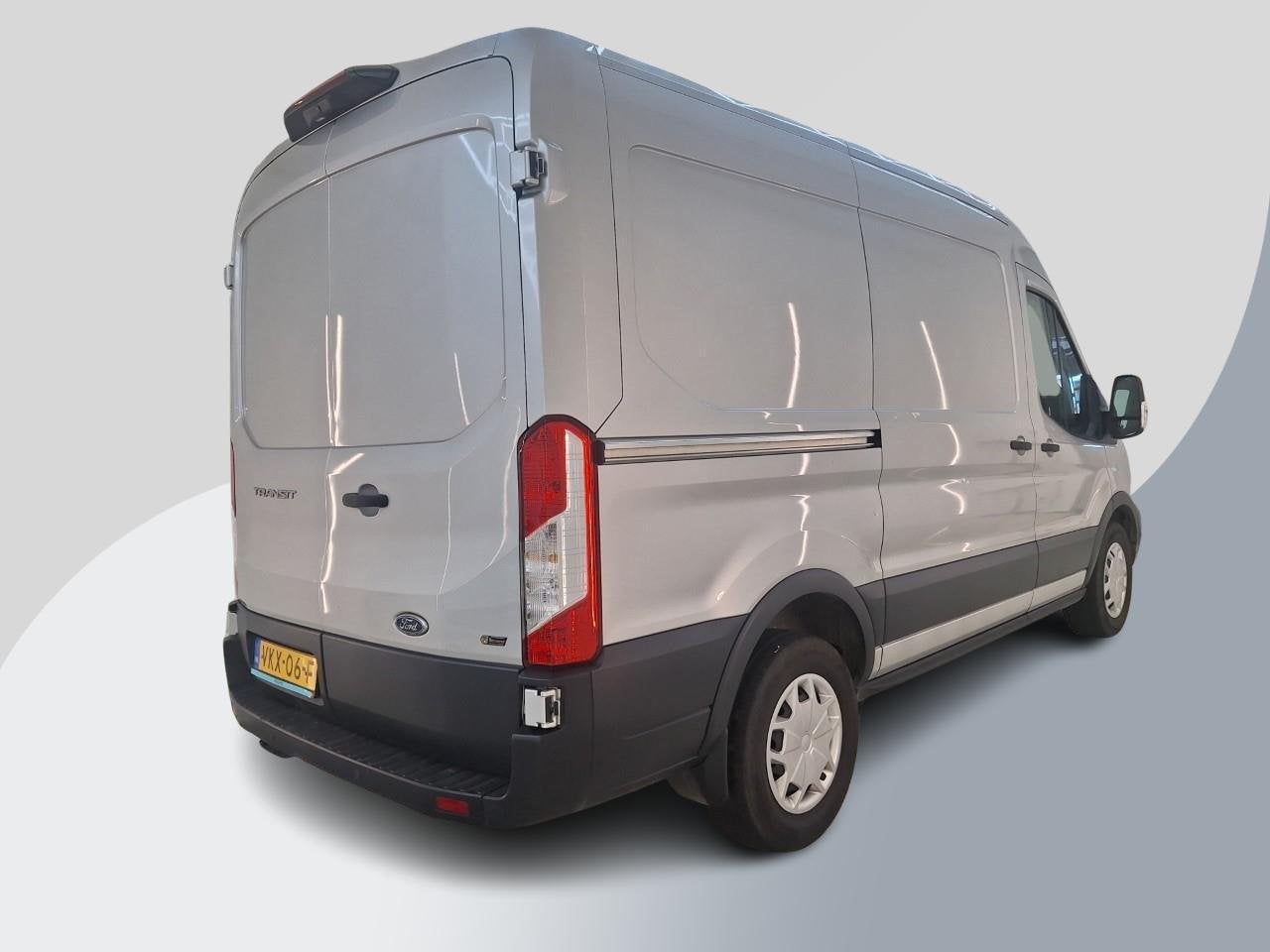 Ford Transit 350 2.0 TDCI L2H2 Trend | Volledig Ingerichte L, Stof, 4 cilinders, 129 pk, Bedrijf
