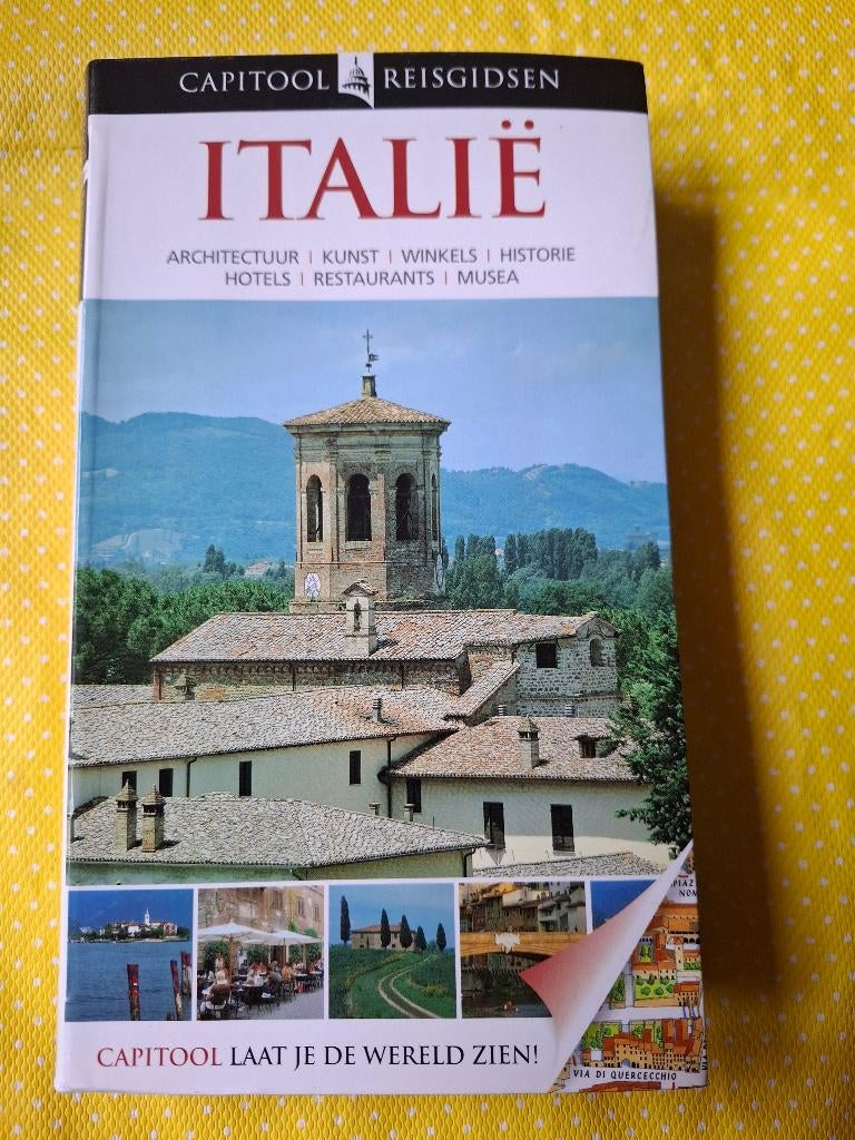 Capitool reisgids - Italie, Boeken, Reisgidsen, Gelezen, Reisgids of -boek, Europa, Capitool, Ophalen of Verzenden