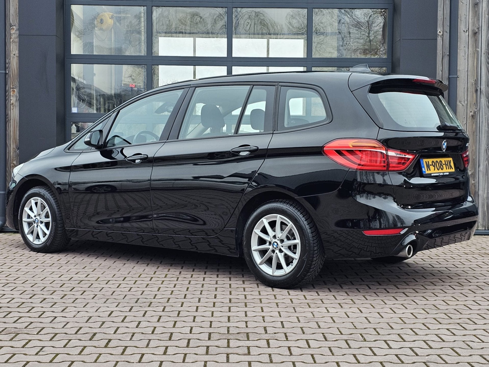 BMW 2 Serie Gran Tourer 218i Business Edition | Automaat | L, Auto's, Gebruikt, Euro 6, Zwart, Origineel Nederlands